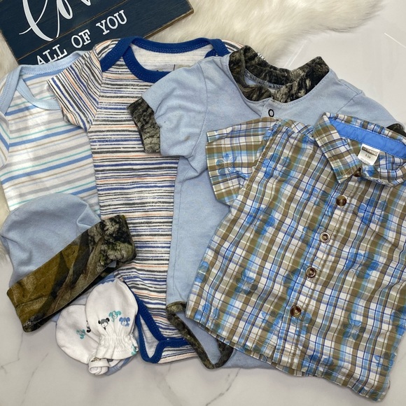 wonder nation Other - 🎉Bundle baby boy button down bodysuit hat B8-5